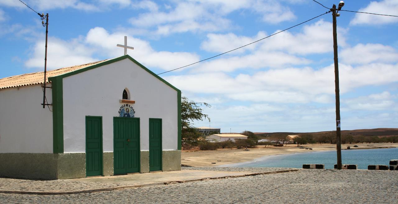 Yacht Club Sal Acomodação com café da manhã Palmeira Exterior foto